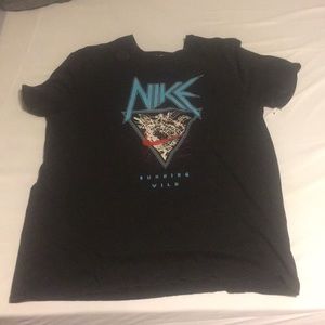 Nike T-shirt